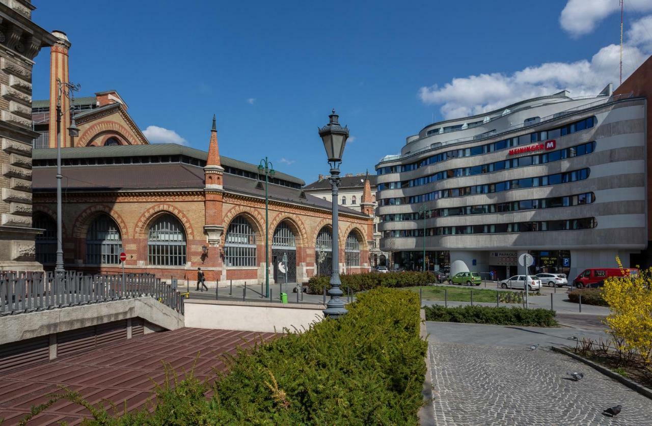 Meininger Budapest Great Market Hall Hotel Buitenkant foto